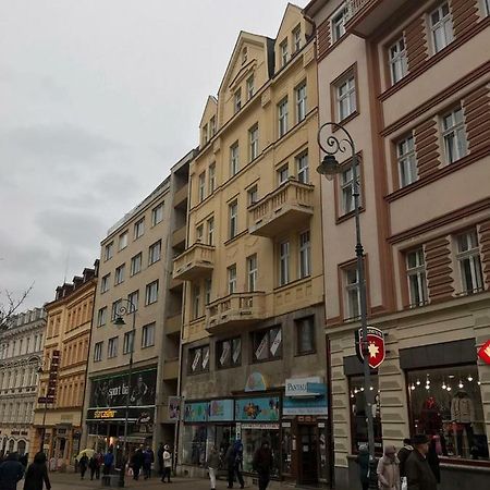 Royal Apartment Κάρλοβι Βάρι Εξωτερικό φωτογραφία