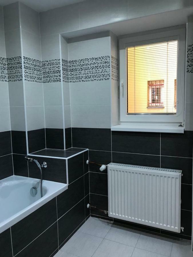 Royal Apartment Κάρλοβι Βάρι Εξωτερικό φωτογραφία