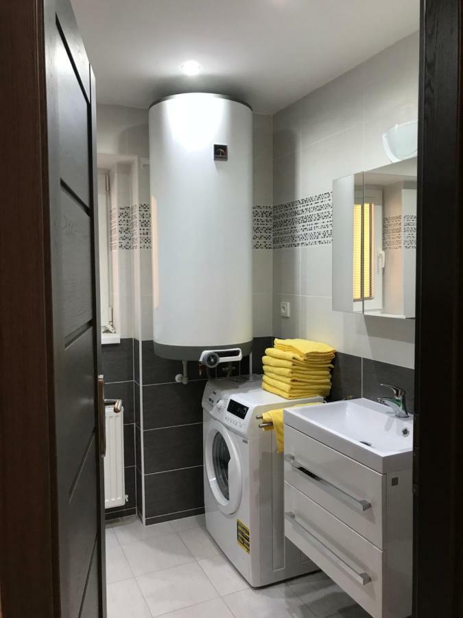 Royal Apartment Κάρλοβι Βάρι Εξωτερικό φωτογραφία